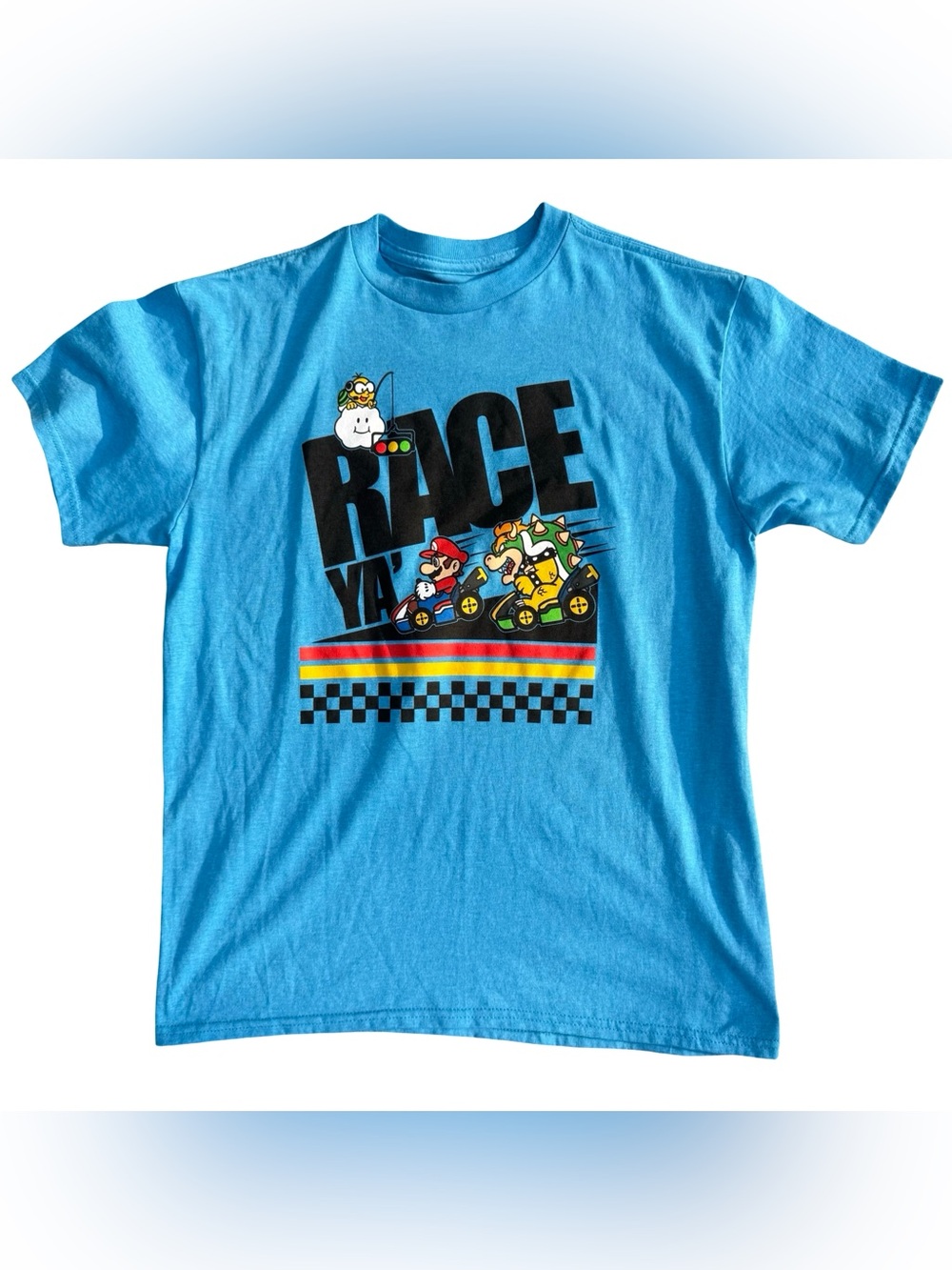 NEW Nintendo Mario Kart Logo “Race Ya” Tee - w/Mario, Bowser & Lakitu - Sz Med